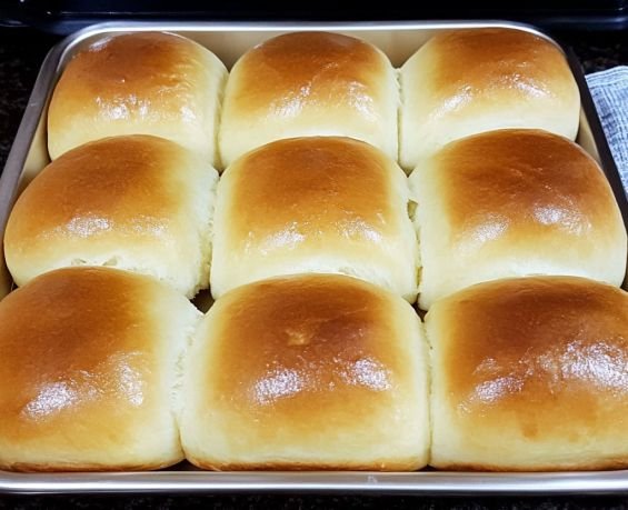 Pão de Leite Caseiro Fofinho: Macio, Leve e Perfeito Para Acompanhar um Cafezinho Quentinho